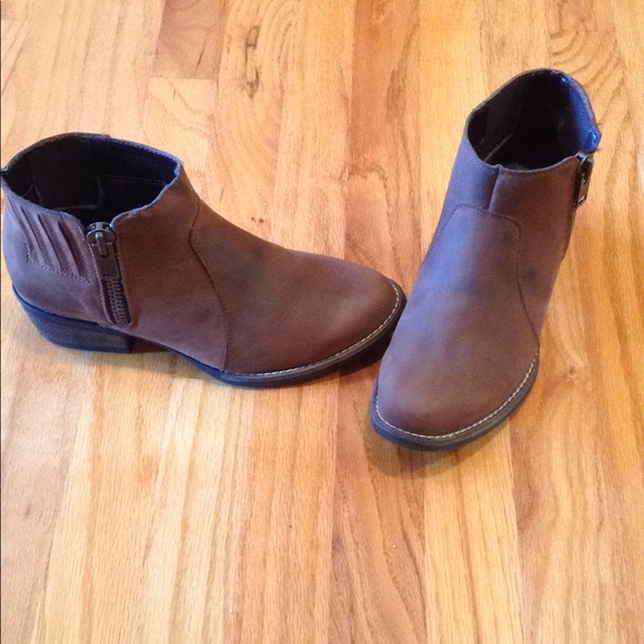 mas Shoes - Women's leather brown booties 9 MAS artisan shoes